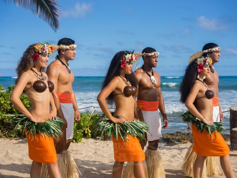 Experience Authentic Hula Kahiko in Hawaii